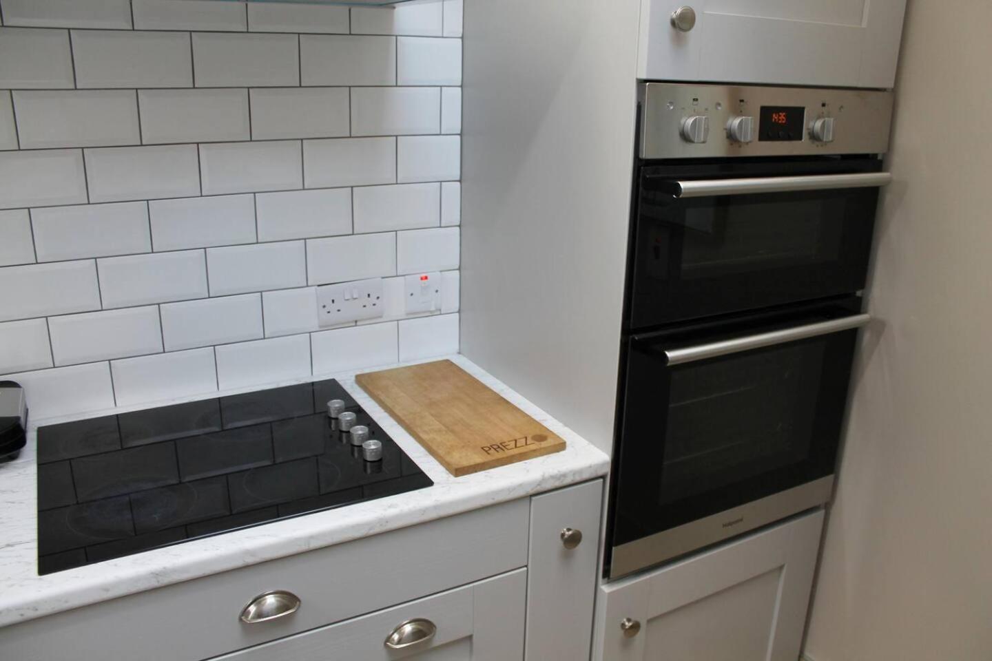 4 Bed Boutique House Lisburn Road Villa เบลฟาสต์ ภายนอก รูปภาพ