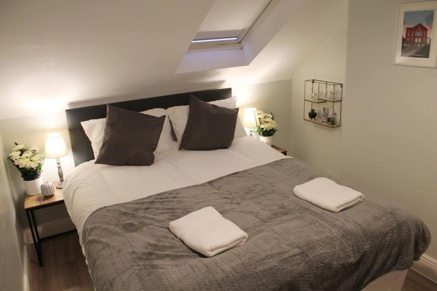 4 Bed Boutique House Lisburn Road Villa เบลฟาสต์ ภายนอก รูปภาพ